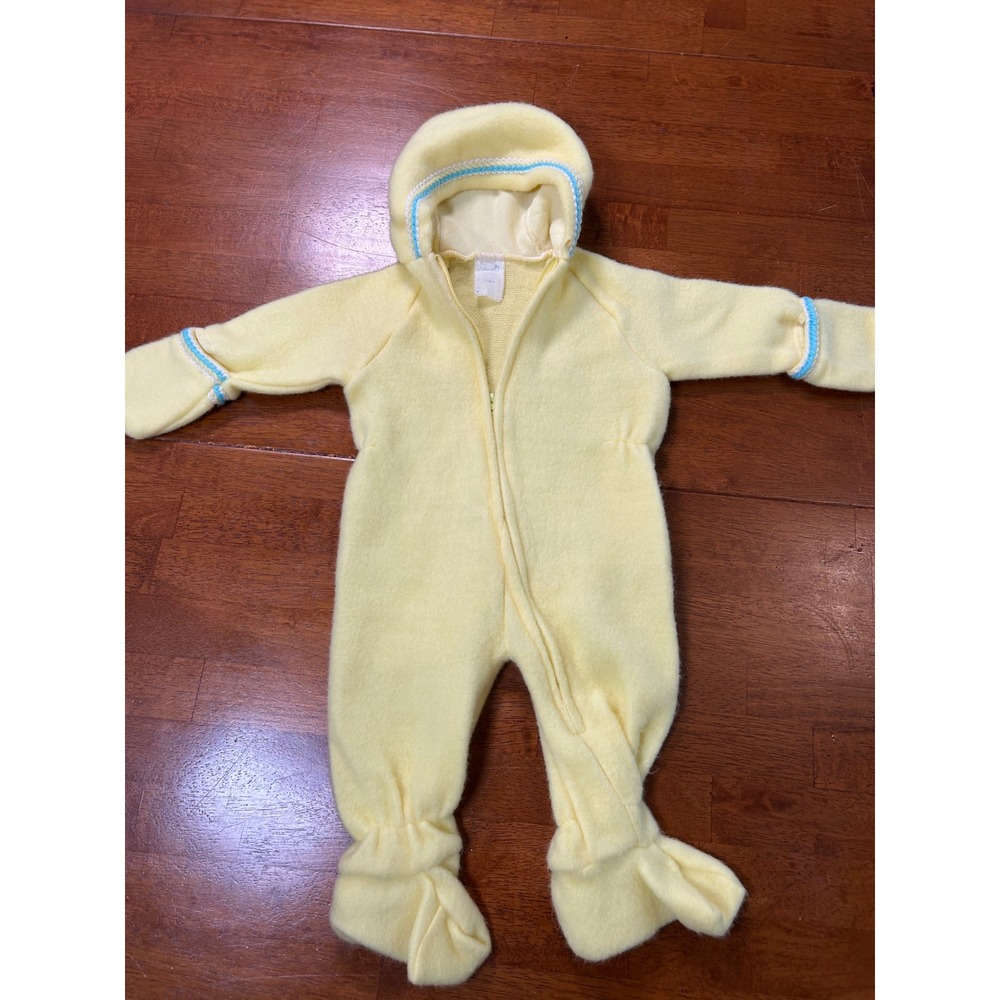 Vintage Starcraft Suit Unisex Baby 6-9 Months Yellow Hooded Footed Fleece USA